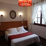 Hotel Centre Le Comte Rouge 2*