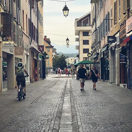 Centre Le Comte Rouge