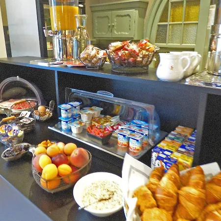 Ξενοδοχείο Centre Le Comte Rouge Τονόν-λε-Μπαιν