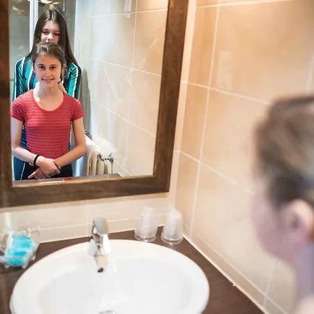 Centre Le Comte Rouge Τονόν-λε-Μπαιν