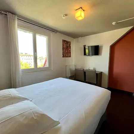 Hotel Centre Le Comte Rouge