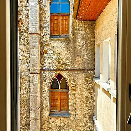 Hotel Centre Le Comte Rouge 2*