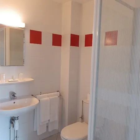 Le Comte Rouge ホテル