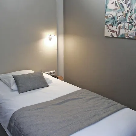 Hotel Le Comte Rouge 2*