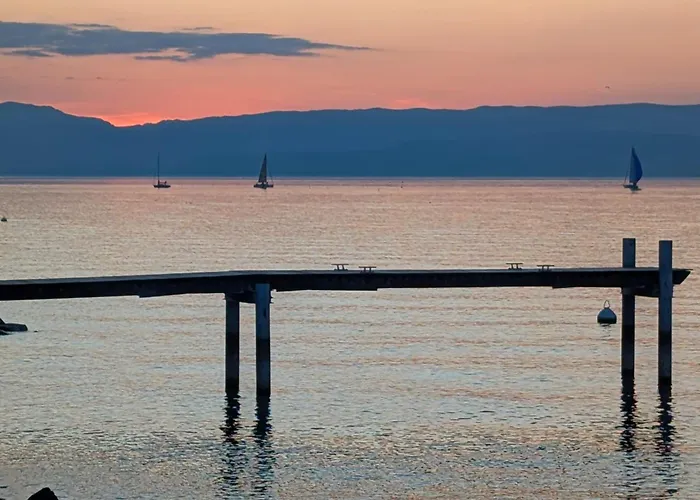 Hotel Centre Le Comte Rouge 2*